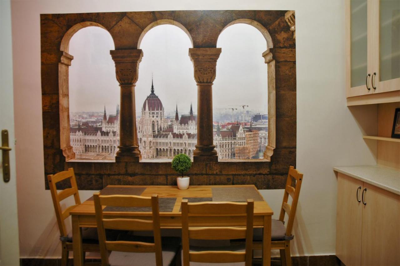 Be A Budapester Exterior foto